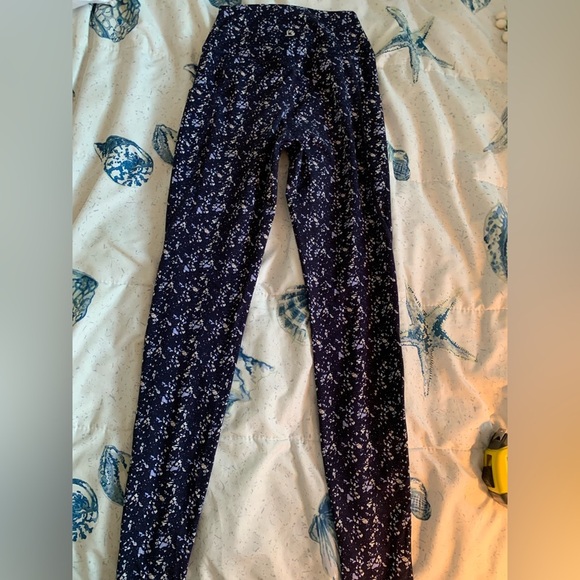 BuffBunny Collection Navy Terrazzo leggings and Sports Bra Set size Extra Small - Picture 3 of 11